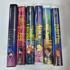 Disney VHS Lot - Set Of 6 Vintage Clamshell - Peter Pan, Mary Poppins And More!